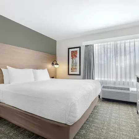 Best Western Plus Windjammer Inn & Conference Center Burlington Exterior photo