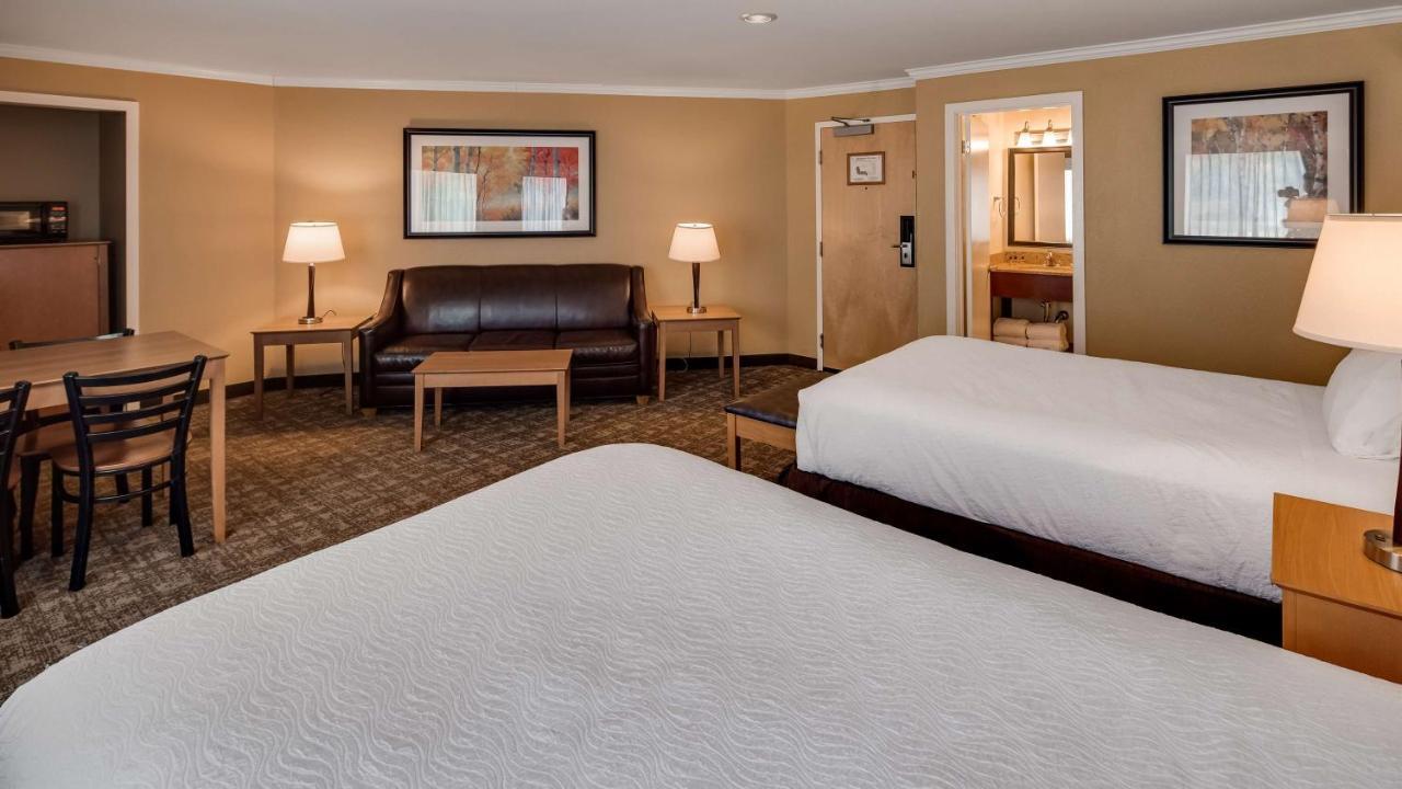 Hotel Western Windjammer & Conference Center