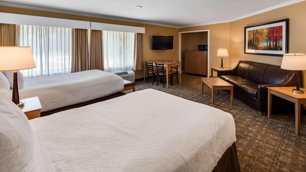 Western Windjammer & Conference Center