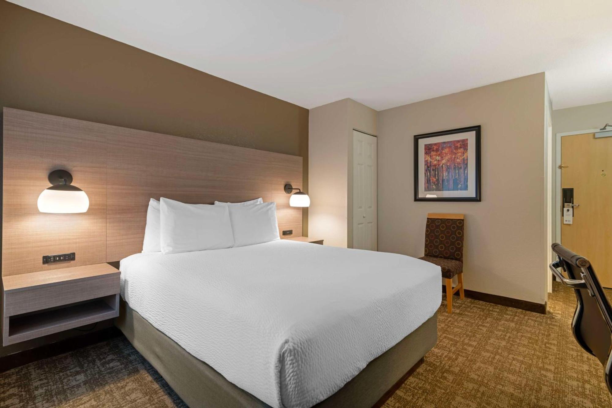 Hotel Western Windjammer & Conference Center 3*