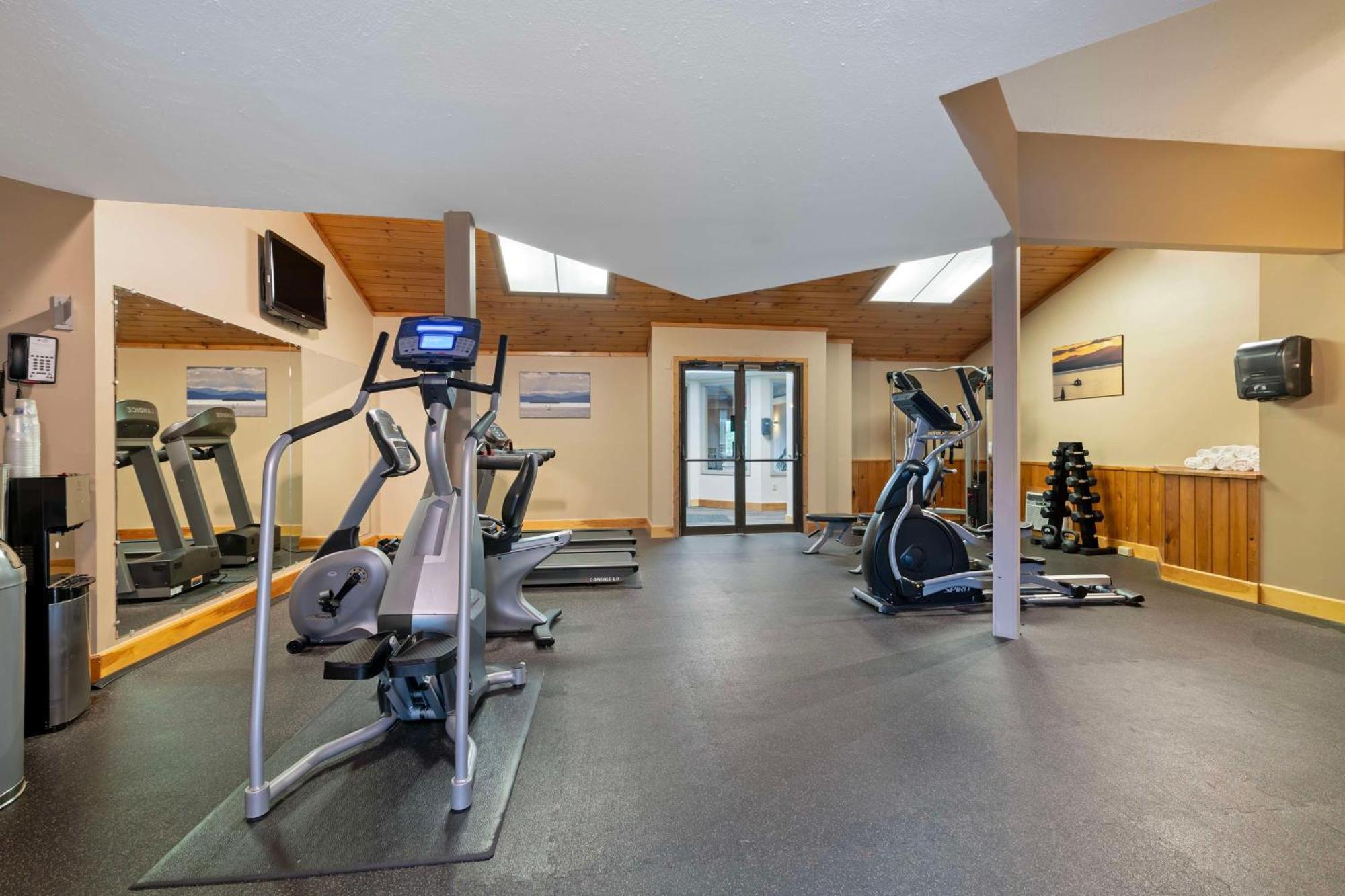 Western Windjammer & Conference Center Hotel 3*