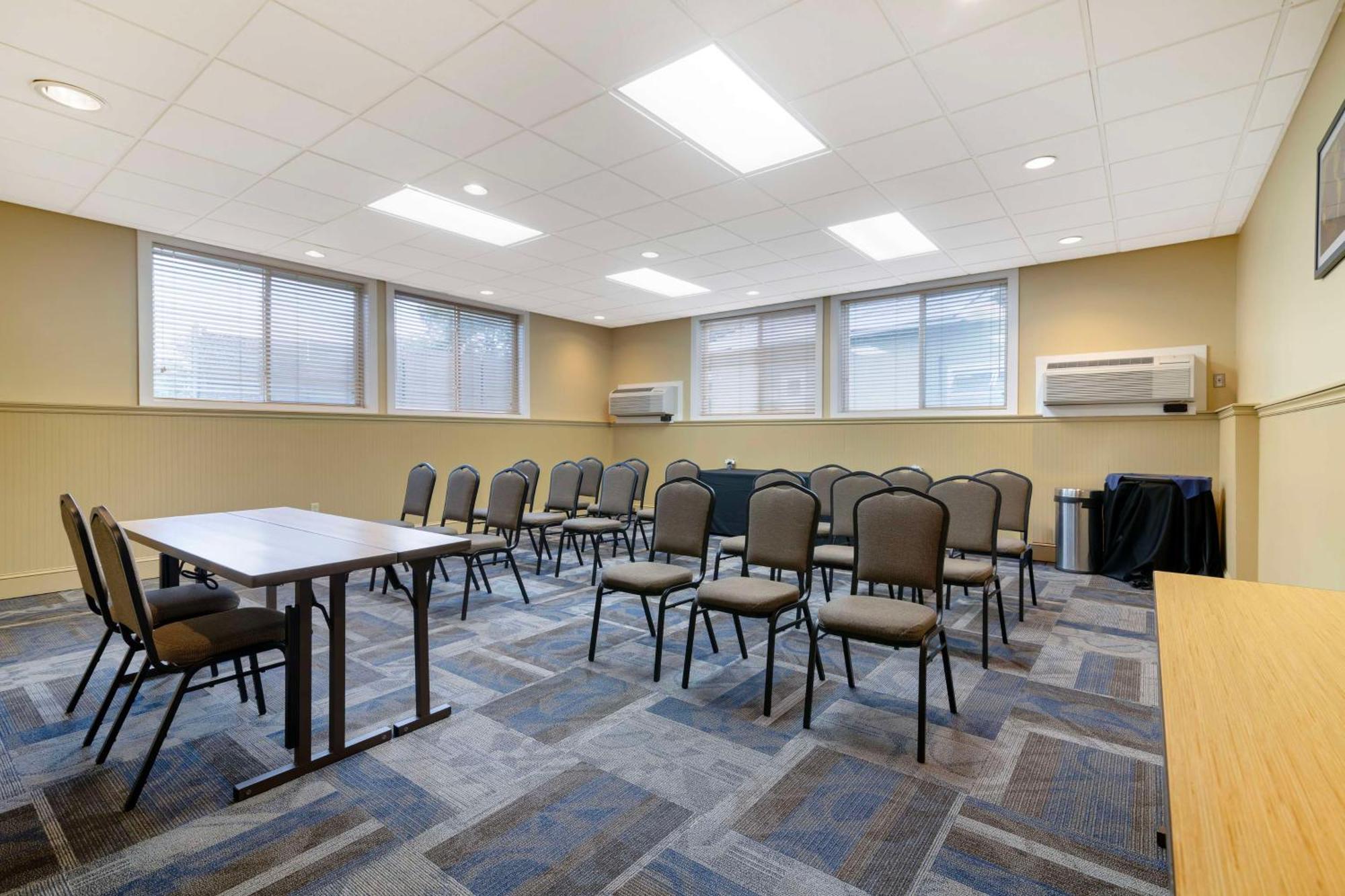 Western Windjammer & Conference Center Burlington